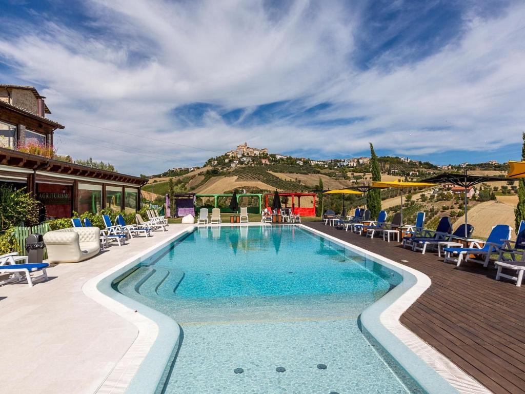 Agriturismo Il Sapore Della Luna 몬테프란도네 외부 사진