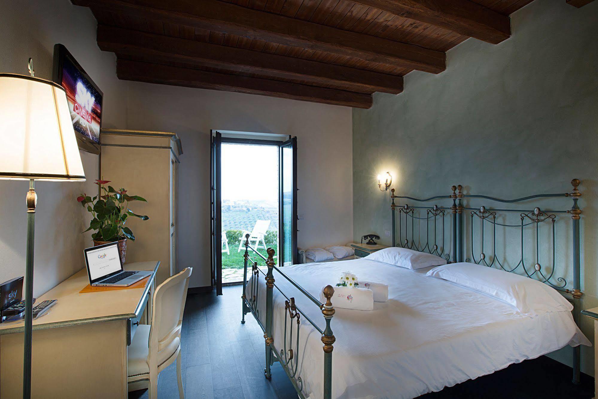 Agriturismo Il Sapore Della Luna 몬테프란도네 외부 사진
